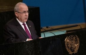 الجزائر تؤكد على إنهاء التدخلات الأجنبية وتحقيق المصالحة الوطنية في ليبيا
