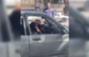 ما قصة الرجل المقتول داخل سيارة في سنندج ؟