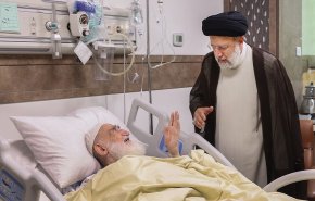 الرئيس رئيسي يعود آية الله العظمى نوري همداني