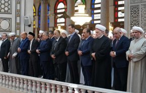 الرئيس السوري يشارك في الاحتفال بالمولد النبوي الشريف في دمشق + صور