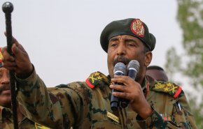 السودان.. البرهان يؤكد أن القوات المسلحة لن تسمح بانزلاق البلاد