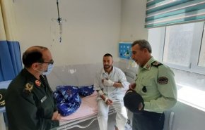 مسؤول المضحين في القوات المسلحة يتفقد جرحى المدافعين عن الامن
