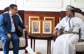 السفير ميا يبحث مع رئيس جامعة السلطان قابوس العمانية مجالات التعاون