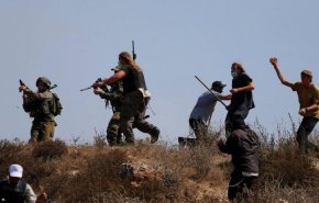 إصابات إثر اعتداء مستوطنين على الفلسطينيين في رام الله
