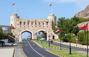 عُمان ترفض فتح مجالها الجوي أمام الطائرات 
