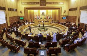 ابن سلمان يعتذر عن عدم حضور القمة العربية بالجزائر

