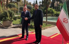 وزير الخارجية يستقبل في طهران نظيره البيلاروسي
