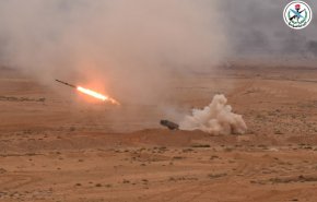 بالفيديو..الجيش السوري ينفذ مشروع تكتيكي عملياتي بالذخيرة الحية