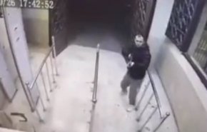 مسؤول: جنسية الارهابي في جريمة شيراز غير محددة حتى الان