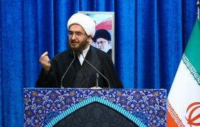 خطيب جمعة طهران: سننتقم لدماء شهداء شيراز من مسببي هذه الجريمة