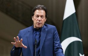 عمران خان يصف انتقاد الحزب للمؤسسة العسكرية بأنه 'بنّاء'