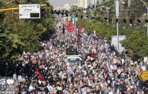 انتفاضة اهالي شيراز تكريما لشهداء جريمة مرقد 