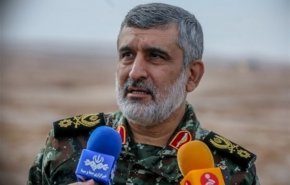 العميد حاجي زادة: سيتم قريباً وضع قمر ناهيد في المدار باستخدام صاروخ 