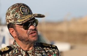 العميد صباحي فرد: الجيش الايراني امتلك قدرات ليزرية عالية