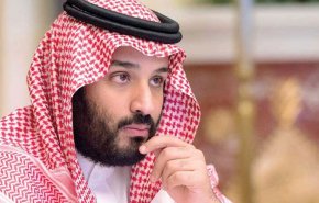 عندما يضيع ابن سلمان ثروات السعودية في المصارعة الحرة!