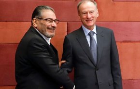 شمخاني : توسيع التعاون الإقليمي في المجال الاقتصادي من اولوياتنا الاستراتيجية 