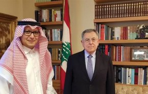 شاهد.. فضيحة سعودية في لبنان