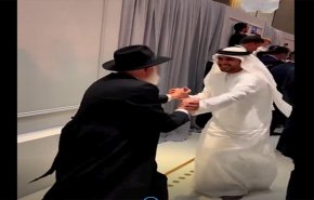 بالفيديو.. المطبّعون من أسوأ الأصناف التي أنجبتها العرب!