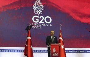 إردوغان يعود للتلويح بعملية عسكرية في شمال سوريا بعد تفجير إسطنبول