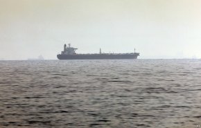 استهداف ناقلة نفط في بحر عمان.. من المستفيد؟ وإيران تحذر من استغلال الوكالة الذرية لمآرب سياسية