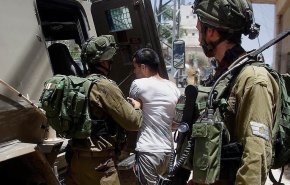 جيش الاحتلال الإسرائيلى يعتقل 5 فلسطينيين من مدن الضفة الغربية