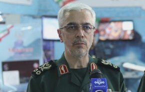 اللواء باقري يوجه تحذيرا للجنود الأميركيين في المنطقة