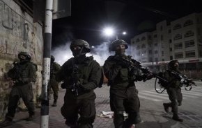اشتباكات مسلحة بين مقاومين فلسطينيين وقوات الاحتلال في مخيم جنين