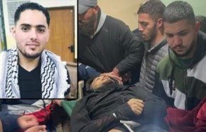 نظرات الوداع والحوار الأخير لوالدين الشهــيد مجاهد النجار بعد ارتقائه