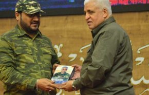  الفياض يزيح الستار عن كتاب “سليماني منا اهل العراق”