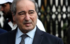 المقداد يلتقي رئيس المجلس الوطني الفلسطيني روحي فتوح