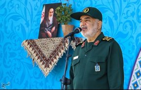 اللواء سلامي: الحرس الثوري يعرف كيف يواجه العدو في جميع المجالات