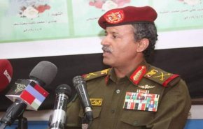 وزير دفاع اليمن: أمن مياهنا البحرية له الأولوية في المرحلة المقبلة 