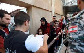الجيش اللبناني یحبط عملية تهريب 31 سورياً قبالة شاطىء سلعاتا 