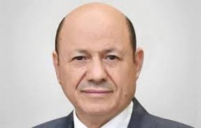 ناشط يمني يسخر من رشاد العليمي بسبب تصريحاته لقناة العربية