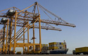 الصادرات غير النفطية الإيرانية تزداد بنسبة 4.4 %