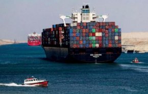 ربيع يحسم الجدل بشأن بيع قناة السويس المصرية