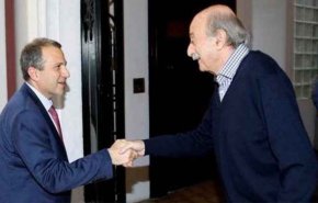 لقاء جنبلاط - باسيل يخرق 'جمود' الأعياد.. أي 'مفاعيل' محتملة له؟!