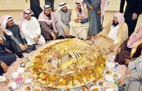 آل سعود يقومون بإثراء أنفسهم سرا خارج سيادة القانون 