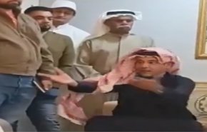 مواطن بحريني ينتقد بشدة ظاهرة البطالة ومشاكل الاسكان في بلاده  