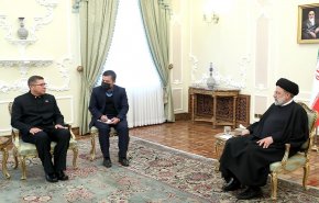 رئيسي: رغبة أميركا في التقرب من فنزويلا تعود لحاجتها لمصادر الطاقة