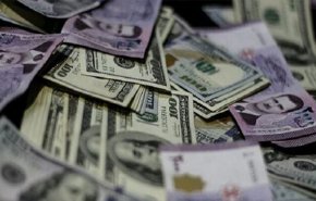ما الاجراءات التي يمكنها ايقاف تدهور الليرة السورية وتنعش الاقتصاد؟