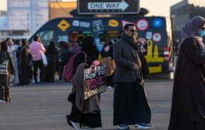 شاهد.. سبب جلب بن سلمان الفرقة الكورية الى بلاد الحرمين!
