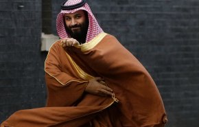 شاهد.. هكذا يحاول بن سلمان إحياء طقوس الجاهلية الأولى!