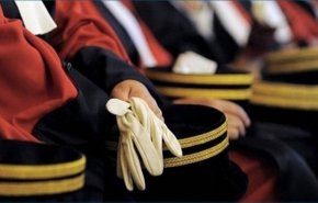 تونس..هيئة الدفاع عن القضاة المعفيين تودع 37 شكوى ضد وزيرة العدل