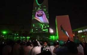فعاليات بن سلمان الترفيهية وإسكات المعارضة 
