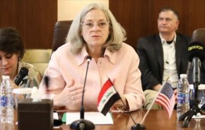 'احتلال حقيقي'.. القانون يوجه طلبا للسوداني بشأن السفيرة الأمريكية