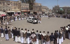 اليمن..وقفتان بمدينة ذمار تنديدا بحرق نسخ من القرآن الكريم