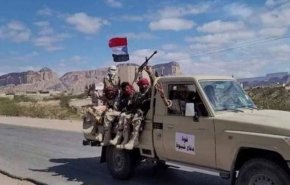 ميليشيا العدوان تقتل يمنيا أمام أطفاله في شبوة