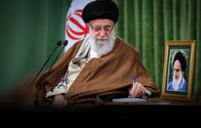 قائد الثورة يوافق على عفو وتخفيف عقوبة عن عشرات الآلاف من المتهمين والمدانين