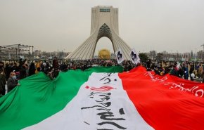 ايران على موعد لتجديد البيعة والولاء لنهج الثورة الاسلامية